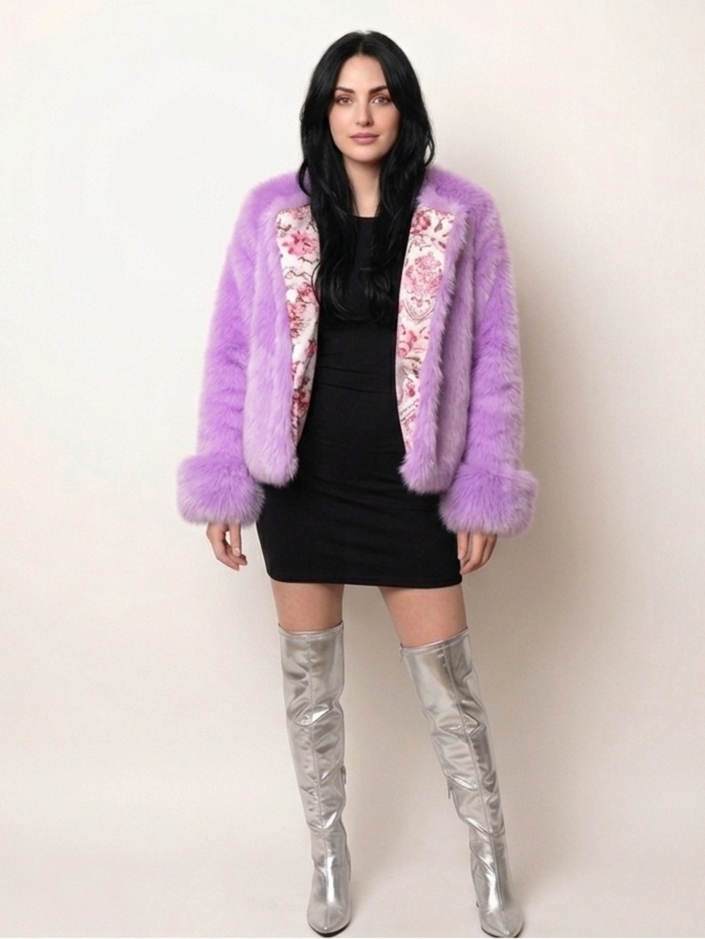 Chic Purple Faux Fur Jacket Cozy cropped fit with puff sleeves Glamorous Style